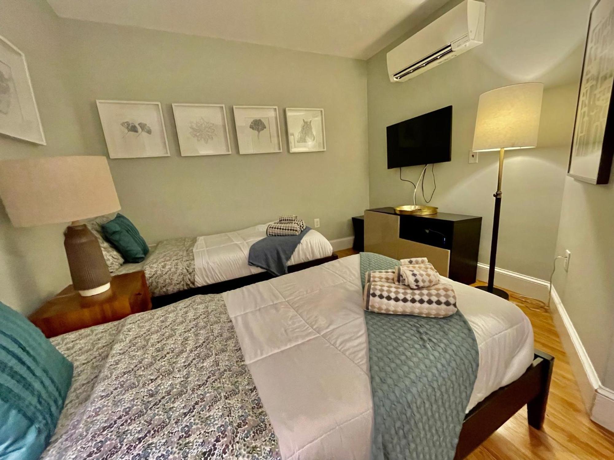 Beautiful 3Br 3Ba Duplex Parking Best Location Boston Luaran gambar